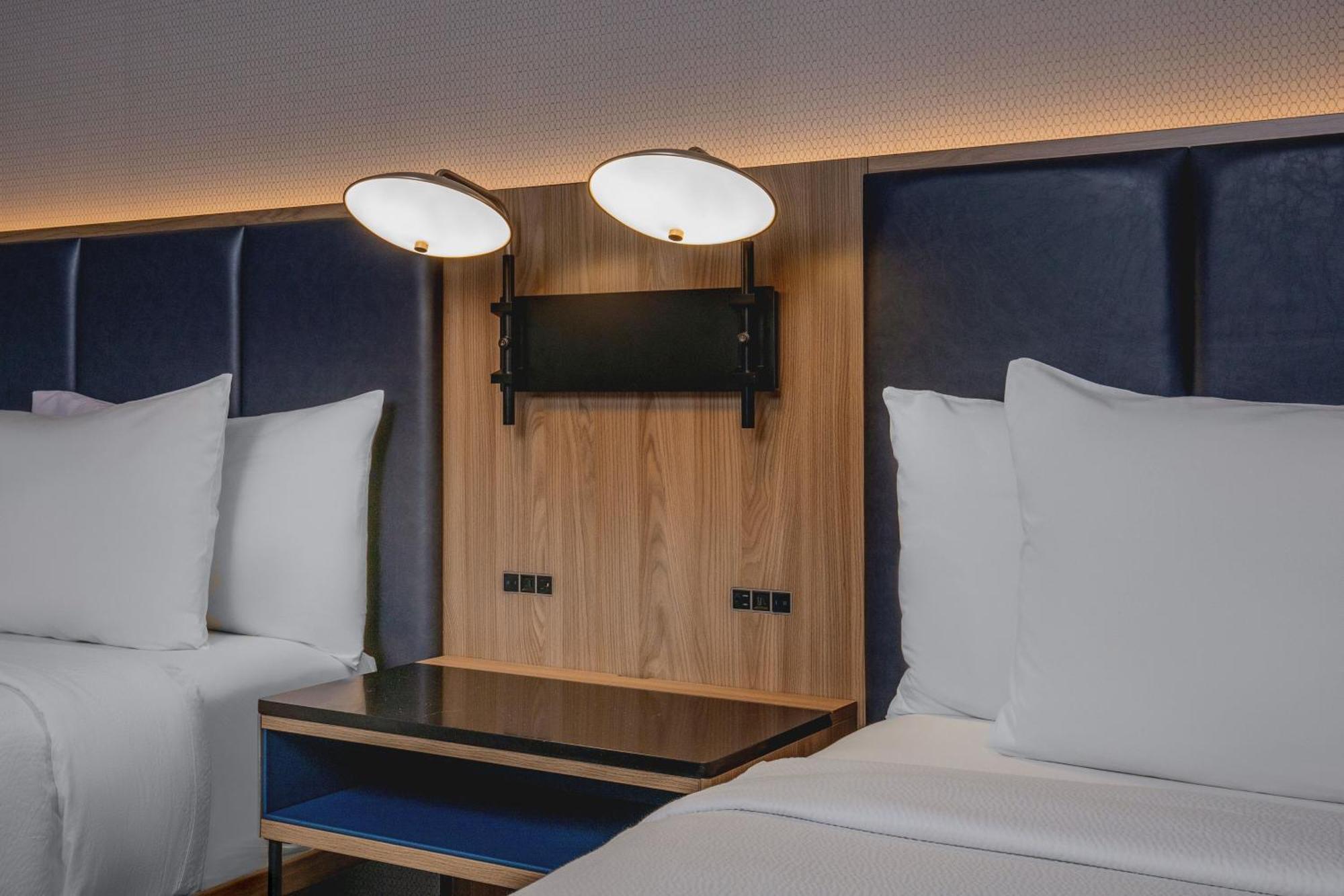Courtyard By Marriott Times Square West Hotel New York Eksteriør billede