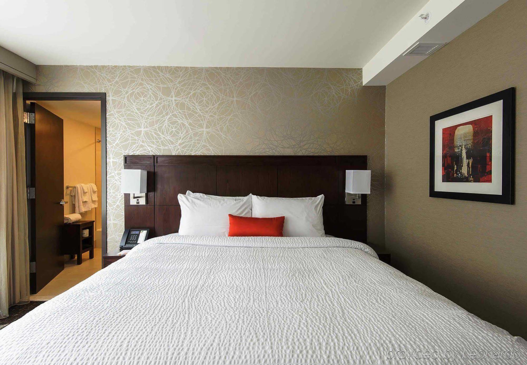 Courtyard By Marriott Times Square West Hotel New York Eksteriør billede