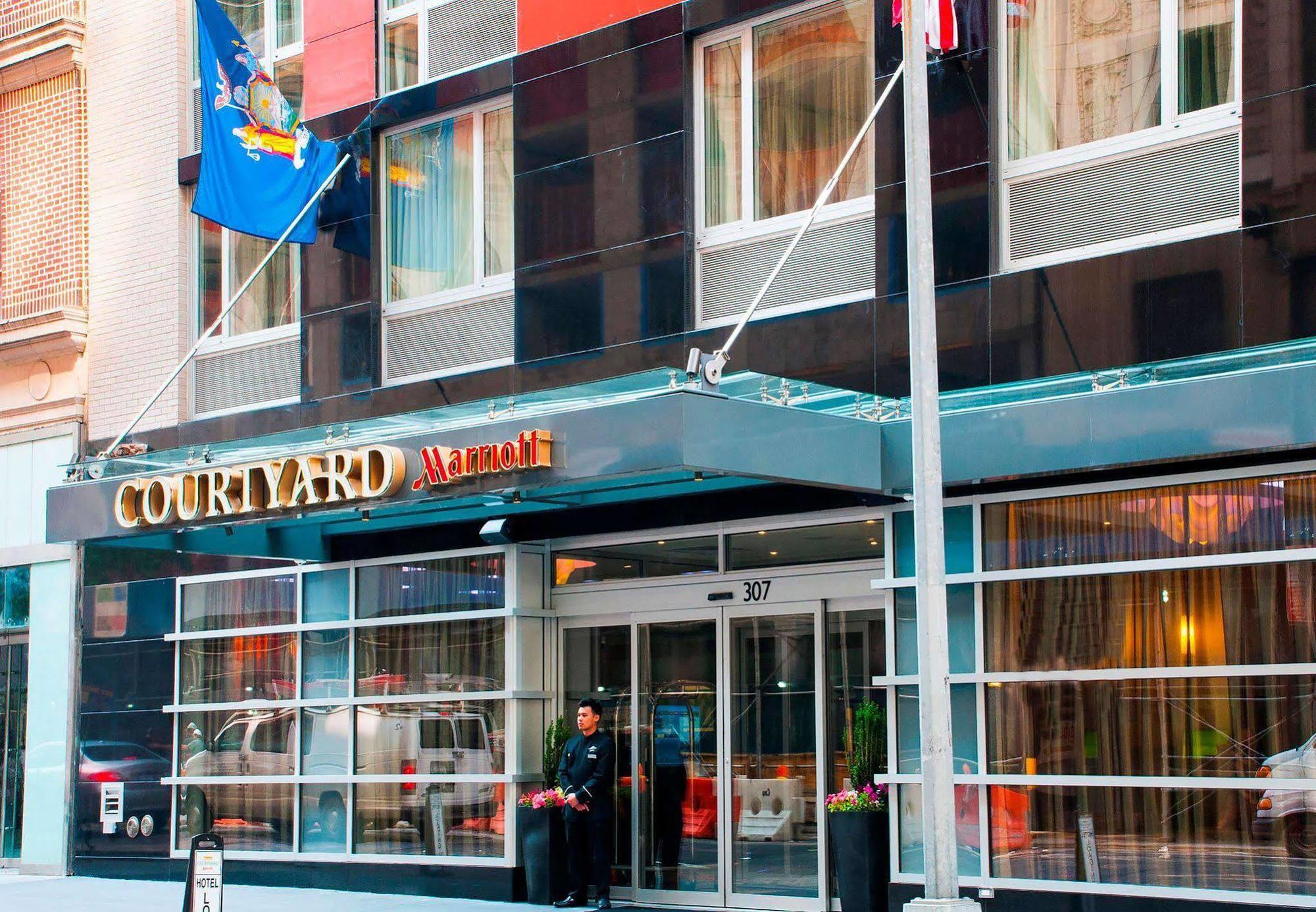 Courtyard By Marriott Times Square West Hotel New York Eksteriør billede
